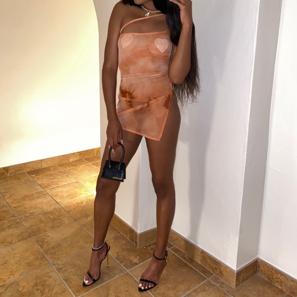 Custom made side split dress - Picture 3 of 4